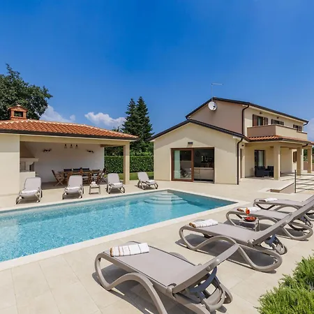 Villa Alena By Interhome Vizinada