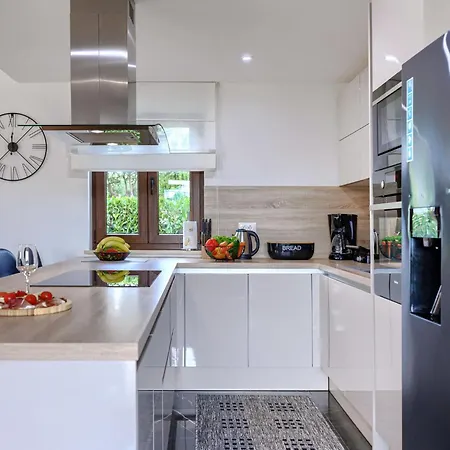 Alena By Interhome * Vižinada