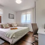 Alena By Interhome Willa *