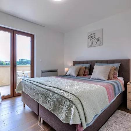 Alena By Interhome Willa Vižinada