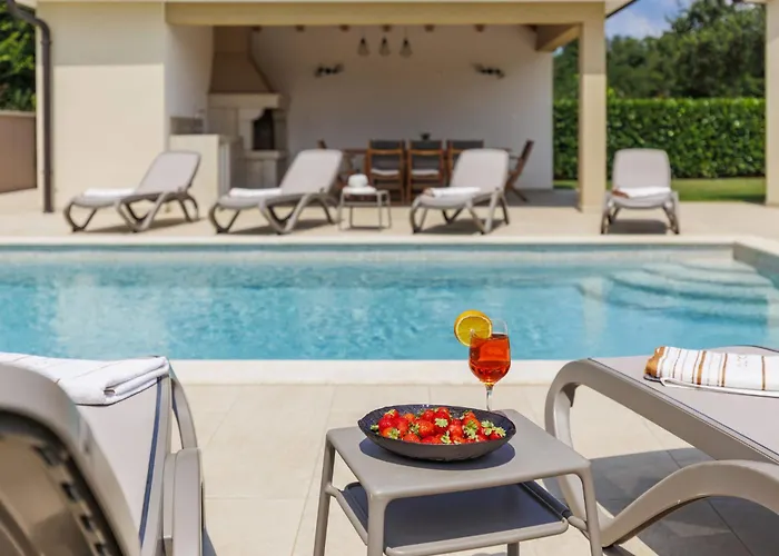 Alena By Interhome Vila